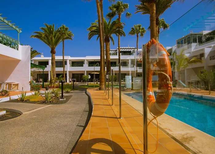 Paradise Club Puerto del Carmen (Lanzarote)