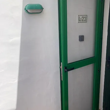 アパート Paradise Club *